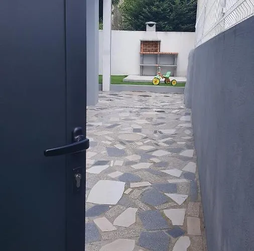 Porto In Sight, 4 Kids *